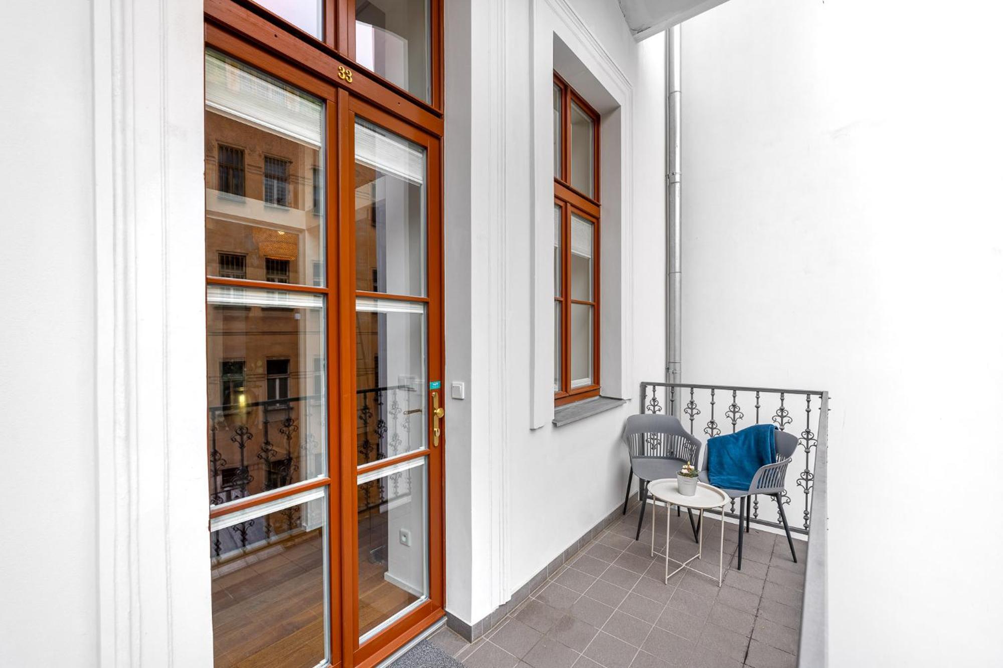 Elegant Apartments Steps From Wenceslas Square By Easybnb Premium — Fotky 1