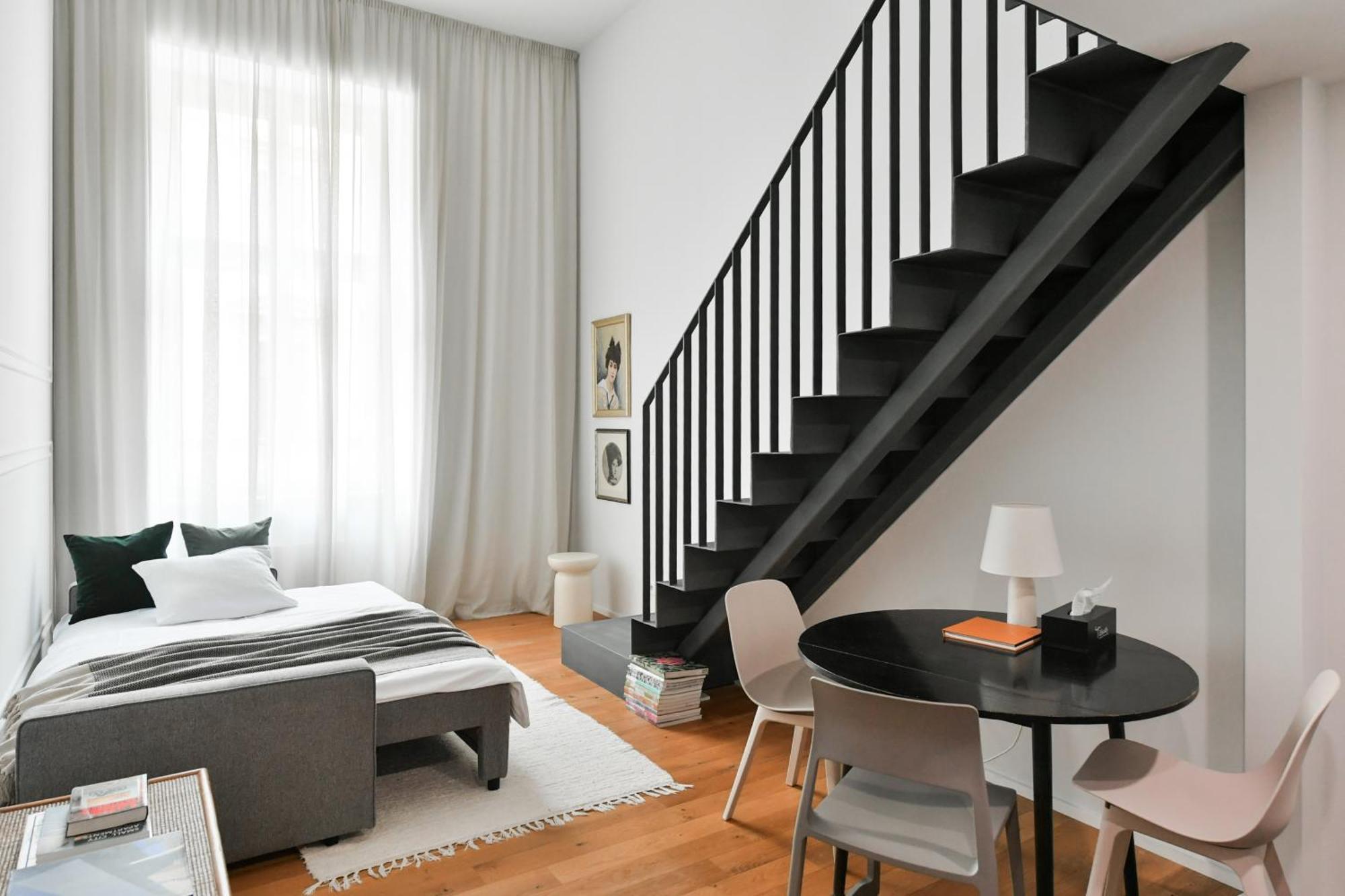Elegant Apartments Steps From Wenceslas Square By Easybnb Premium — Fotky 3